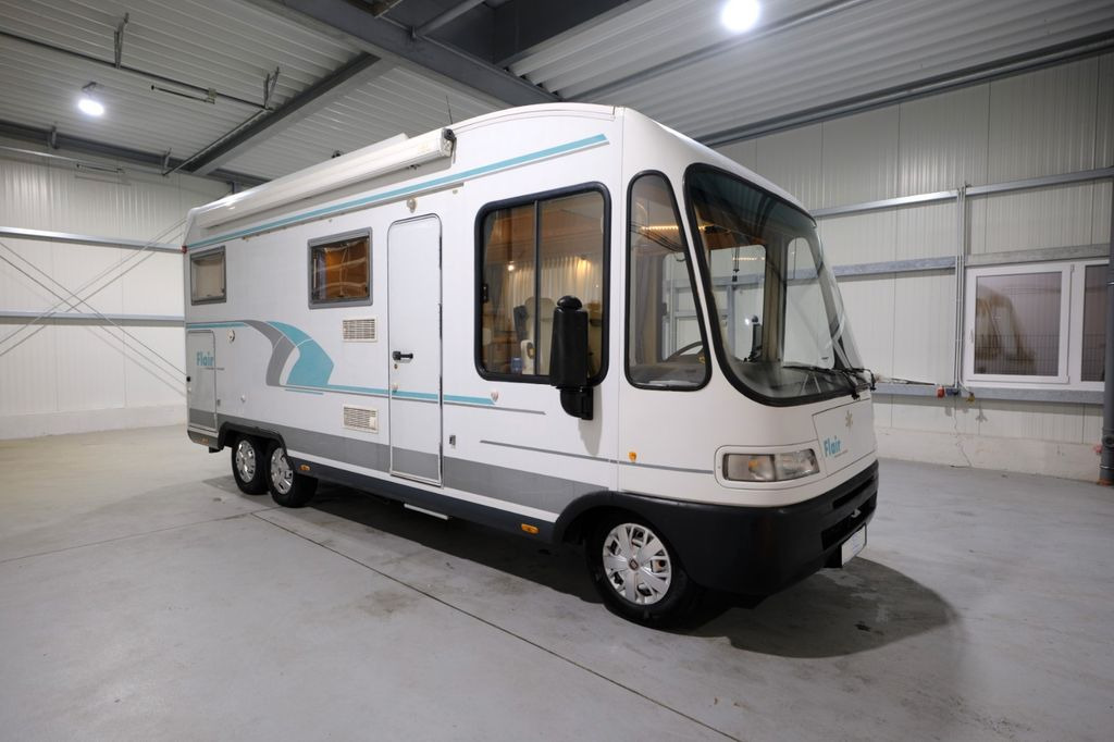 Integriertes Wohnmobil Niesmann + Bischoff Flair I 6700 TA/Festbett+Hubbett/2xKlima/Solar: das Bild 1