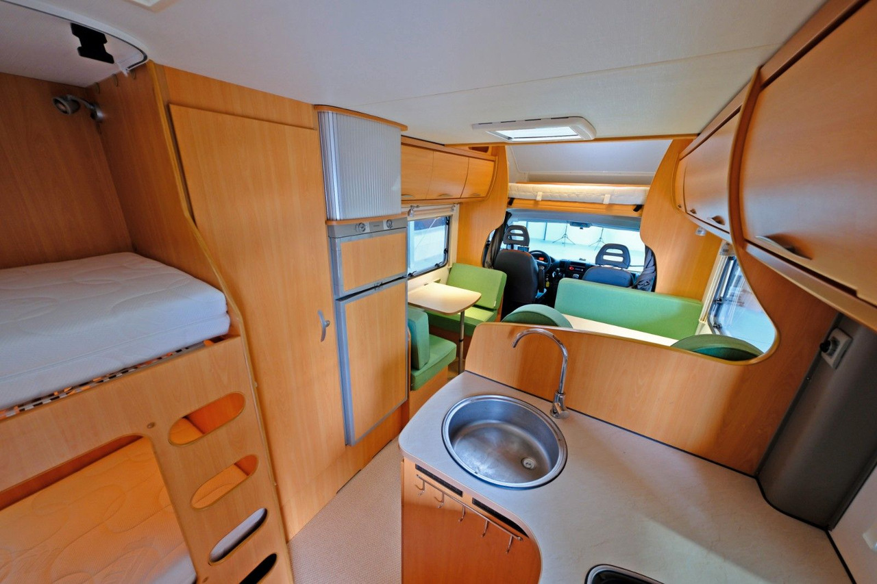 Pilote Aventura A 710/Etagenbetten/Klima/Markise/Finanz - Alkoven Wohnmobil: das Bild 5 Pilote Aventura A 710/Etagenbetten/Klima/Markise/Finanz - Alkoven Wohnmobil: das Bild 5
