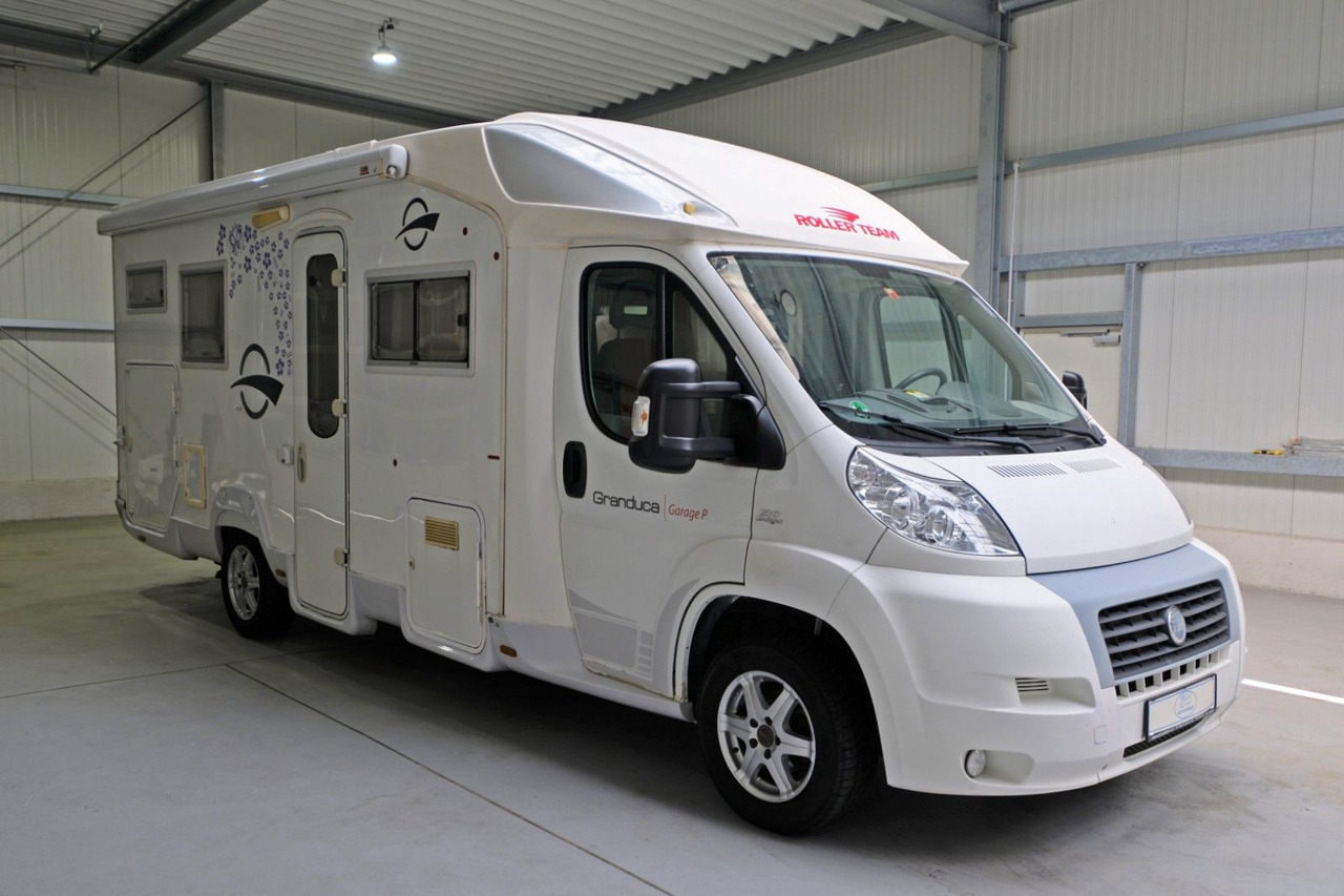 Roller Team Granduca Garage P/Festbett/Klima/Garage/Markise - Teilintegriertes Wohnmobil: das Bild 1 Roller Team Granduca Garage P/Festbett/Klima/Garage/Markise - Teilintegriertes Wohnmobil: das Bild 1