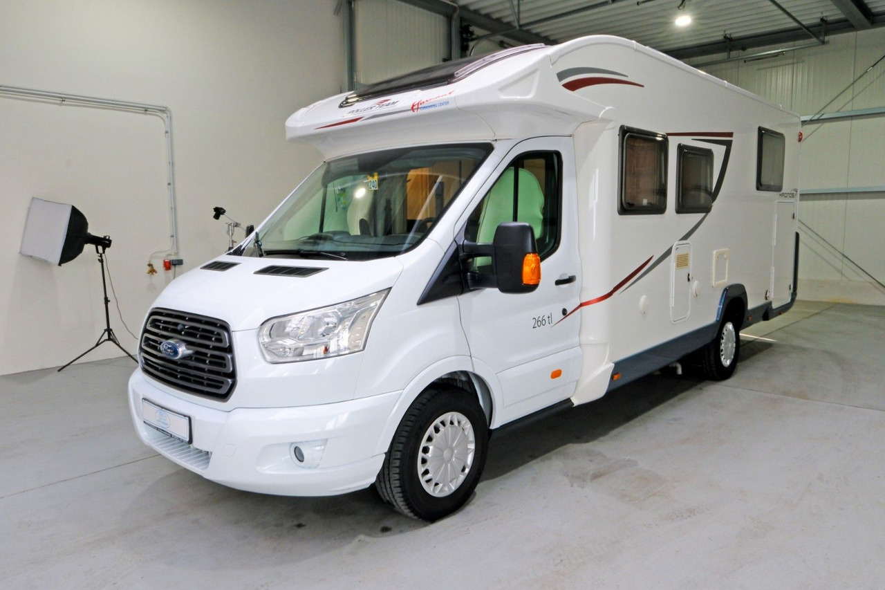 Roller Team Kronos 264 TL/Queensbett+Hubbett/Solar/Garage Roller Team Kronos 264 TL/Queensbett+Hubbett/Solar/Garage - Teilintegriertes Wohnmobil: das Bild 5 Roller Team Kronos 264 TL/Queensbett+Hubbett/Solar/Garage Roller Team Kronos 264 TL/Queensbett+Hubbett/Solar/Garage - Teilintegriertes Wohnmobil: das Bild 5