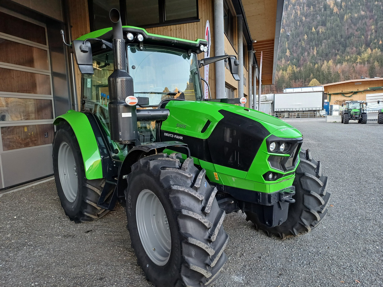 Deutz-Fahr 5105 Premium (20575) - Traktor: das Bild 5 Deutz-Fahr 5105 Premium (20575) - Traktor: das Bild 5
