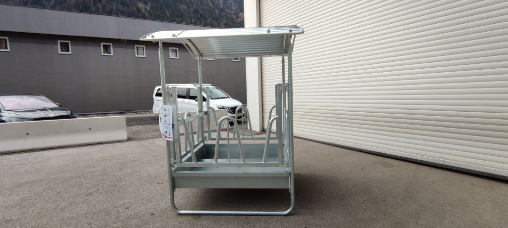 Kerbl Viereckraufe Hobby (15920) - Fütterungstechnik: das Bild 2 Kerbl Viereckraufe Hobby (15920) - Fütterungstechnik: das Bild 2
