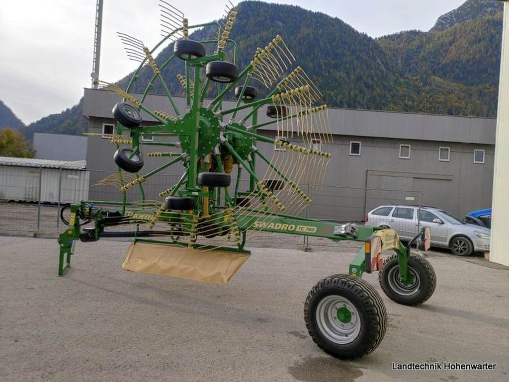 Krone Swadro TC 760 (20680) - Heuwender/ Wenderechen: das Bild 2 Krone Swadro TC 760 (20680) - Heuwender/ Wenderechen: das Bild 2