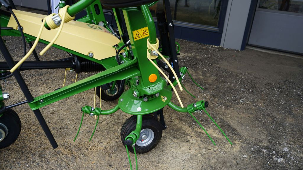 Krone Vendro 620 Highland (20719) - Heuwender/ Wenderechen: das Bild 5 Krone Vendro 620 Highland (20719) - Heuwender/ Wenderechen: das Bild 5