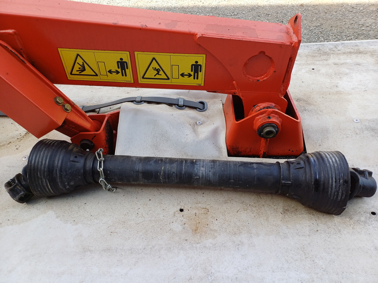 Kuhn GMD 702 (23145) - Mähwerk: das Bild 2 Kuhn GMD 702 (23145) - Mähwerk: das Bild 2