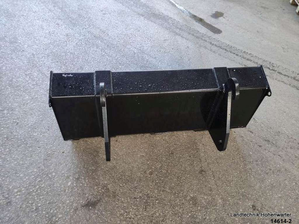 Stekro Schaufel mini Radlader 100 mit Weidemann Aufnahme (14614) - Ladeschaufel für Landmaschine: das Bild 3 Stekro Schaufel mini Radlader 100 mit Weidemann Aufnahme (14614) - Ladeschaufel für Landmaschine: das Bild 3