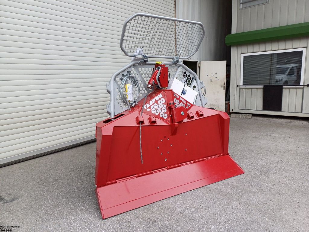 Tajfun VIP PRO 90 G 2,3m Klappschild (20856) - Seilwinde für Forsttechnik: das Bild 4 Tajfun VIP PRO 90 G 2,3m Klappschild (20856) - Seilwinde für Forsttechnik: das Bild 4