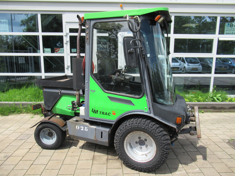 LM TRAC 286 4WD 4x4 AIRCO Werktuigdrager - Kehrmaschine: das Bild 4 LM TRAC 286 4WD 4x4 AIRCO Werktuigdrager - Kehrmaschine: das Bild 4