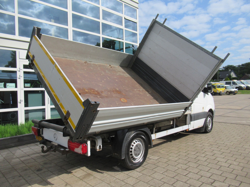 Mercedes-Benz Sprinter 310 2.2 CDI 70KW 366 3-Z./S./W. Kipper Tipper - Kipper Transporter: das Bild 2 Mercedes-Benz Sprinter 310 2.2 CDI 70KW 366 3-Z./S./W. Kipper Tipper - Kipper Transporter: das Bild 2