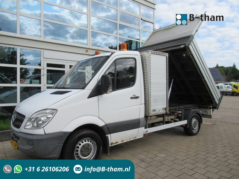 Mercedes-Benz Sprinter 310 2.2 CDI 70KW 366 3-Z./S./W. Kipper Tipper - Kipper Transporter: das Bild 1 Mercedes-Benz Sprinter 310 2.2 CDI 70KW 366 3-Z./S./W. Kipper Tipper - Kipper Transporter: das Bild 1