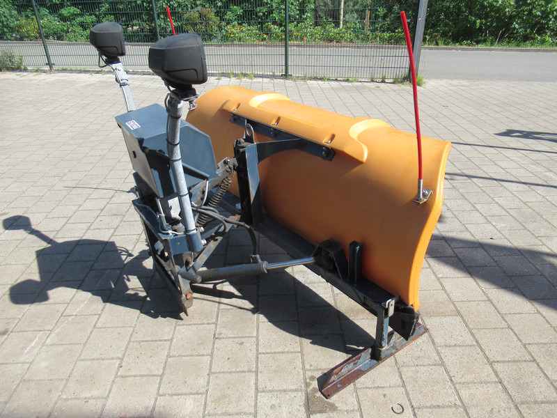 NIDO SNK 21 EPZ 180 12V 210CM Sneeuwploeg Schneepflug Snowplow - Schneepflug: das Bild 3 NIDO SNK 21 EPZ 180 12V 210CM Sneeuwploeg Schneepflug Snowplow - Schneepflug: das Bild 3