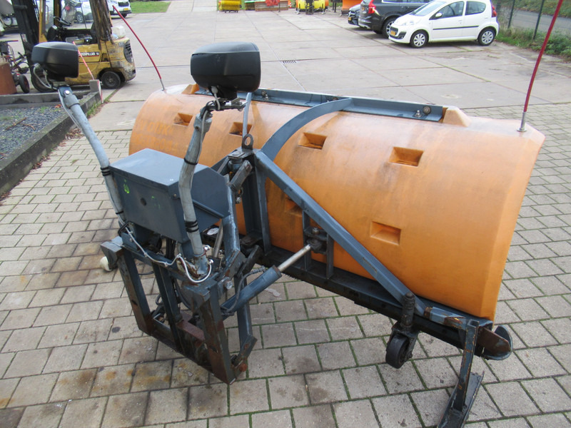 NIDO SNK 240-R EPZ 24V 270CM Schneepflug Snow Plow Sneeuwploeg - Schneeräumfahrzeug: das Bild 4 NIDO SNK 240-R EPZ 24V 270CM Schneepflug Snow Plow Sneeuwploeg - Schneeräumfahrzeug: das Bild 4