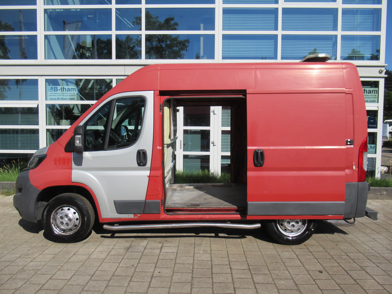 Peugeot Boxer 330 2.0 HDI 81KW L1H2 Pro AIRCO - Klima - Kleintransporter: das Bild 3 Peugeot Boxer 330 2.0 HDI 81KW L1H2 Pro AIRCO - Klima - Kleintransporter: das Bild 3