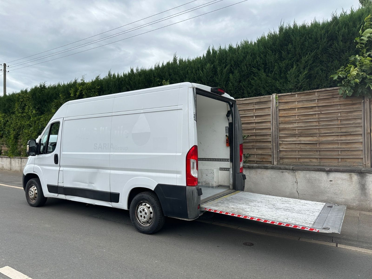 Fiat Ducato130*Automatik*Ladebordwand/LBW 500Kg - Kastenwagen: das Bild 1 Fiat Ducato130*Automatik*Ladebordwand/LBW 500Kg - Kastenwagen: das Bild 1