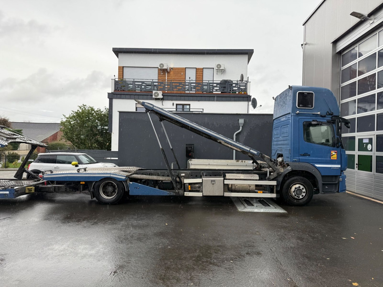 Mercedes-Benz Atego 1324 FVG 2017, VDI 2700, neuer Atm., Top - Autotransporter LKW: das Bild 2 Mercedes-Benz Atego 1324 FVG 2017, VDI 2700, neuer Atm., Top - Autotransporter LKW: das Bild 2