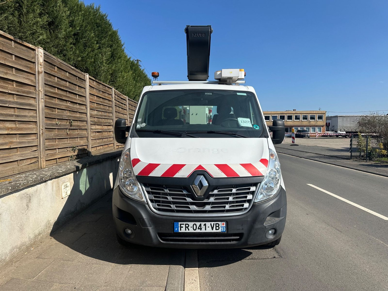 Renault Master III*Steiger 12m*orig.km*Topzustand* Renault Master III/Steiger 11,2m/orig.km*Topzustand* - LKW mit Arbeitsbühne, Transporter: das Bild 3 Renault Master III*Steiger 12m*orig.km*Topzustand* Renault Master III/Steiger 11,2m/orig.km*Topzustand* - LKW mit Arbeitsbühne, Transporter: das Bild 3