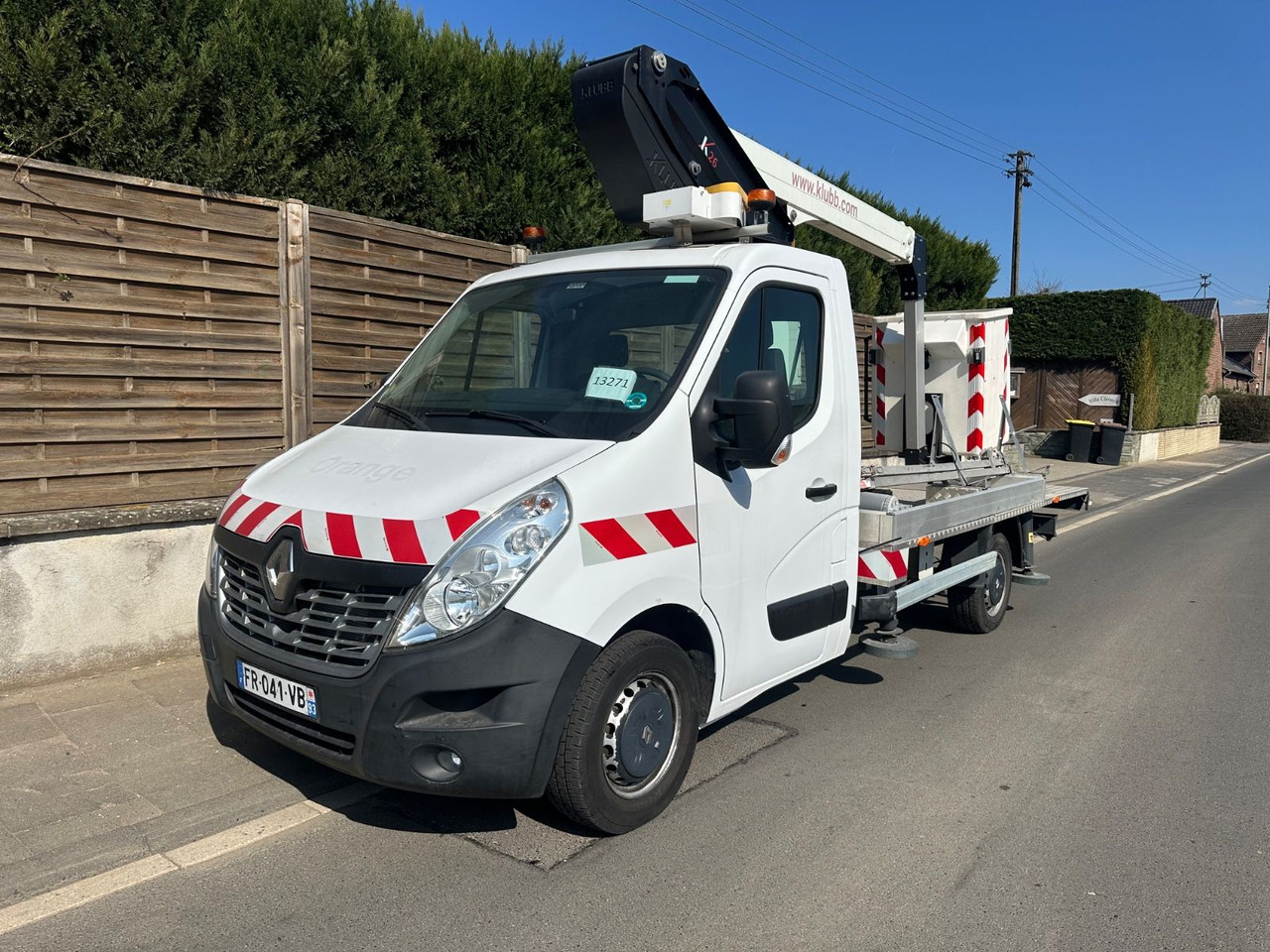 Renault Master III*Steiger 12m*orig.km*Topzustand* Renault Master III*Steiger 12m*orig.km*Topzustand* - LKW mit Arbeitsbühne, Transporter: das Bild 2 Renault Master III*Steiger 12m*orig.km*Topzustand* Renault Master III*Steiger 12m*orig.km*Topzustand* - LKW mit Arbeitsbühne, Transporter: das Bild 2