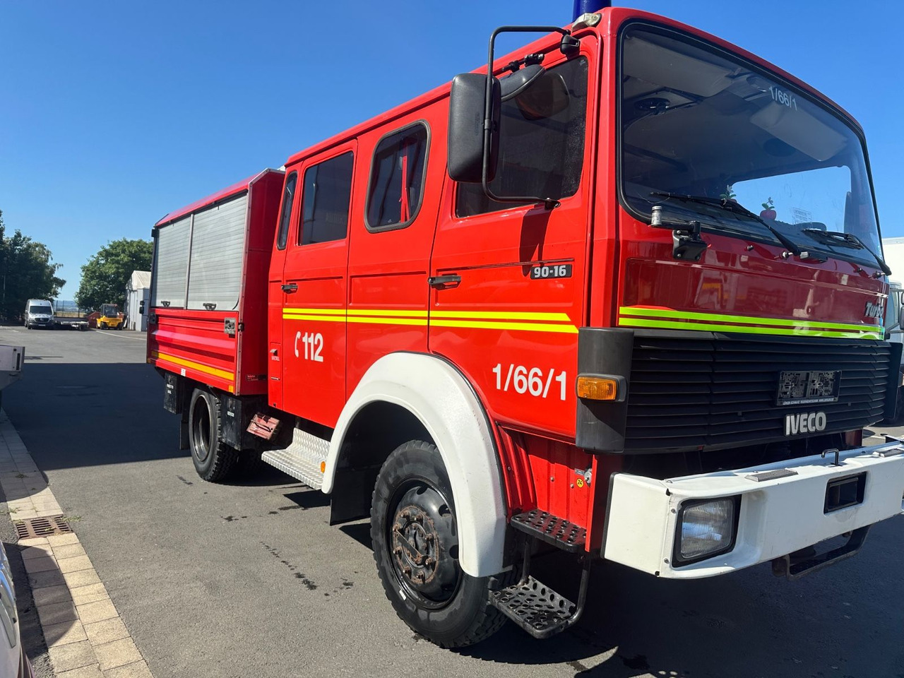 Magirus Deutz 90-16 / DoKa/4x4; Allrad/5-Gang/ 7,5t/Tüv - Transporter, Transporter mit Doppelkabine: das Bild 4 Magirus Deutz 90-16 / DoKa/4x4; Allrad/5-Gang/ 7,5t/Tüv - Transporter, Transporter mit Doppelkabine: das Bild 4
