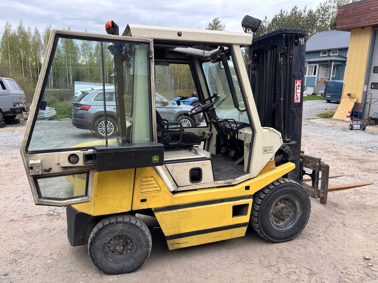 Forklift TCM FD25Z2 - Dieselstapler: das Bild 5 Forklift TCM FD25Z2 - Dieselstapler: das Bild 5