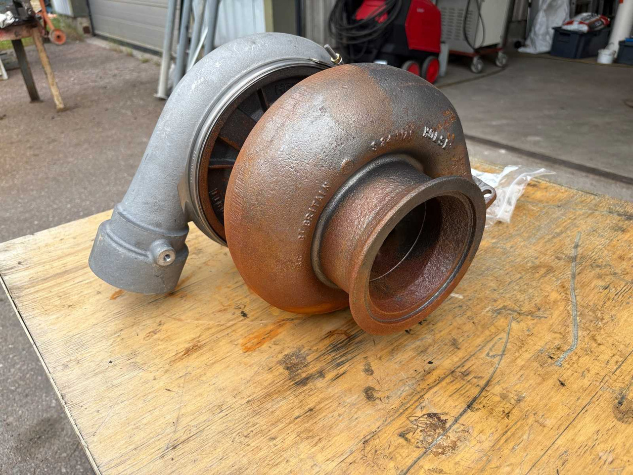 Industrial Turbo Holset HX80/HC5A - Turbolader für Industriemaschine: das Bild 4 Industrial Turbo Holset HX80/HC5A - Turbolader für Industriemaschine: das Bild 4