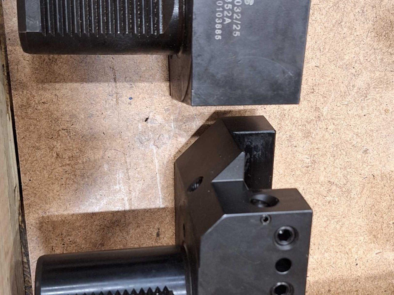 Turning holder lengthwise EWS 4.5032/25 15 pcs - Werkzeug/ Gerät: das Bild 3 Turning holder lengthwise EWS 4.5032/25 15 pcs - Werkzeug/ Gerät: das Bild 3