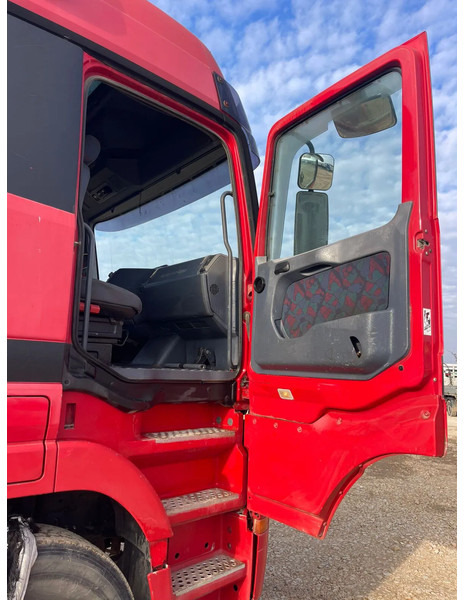 Mercedes-Benz Actros 1840 - Sattelzugmaschine: das Bild 5 Mercedes-Benz Actros 1840 - Sattelzugmaschine: das Bild 5