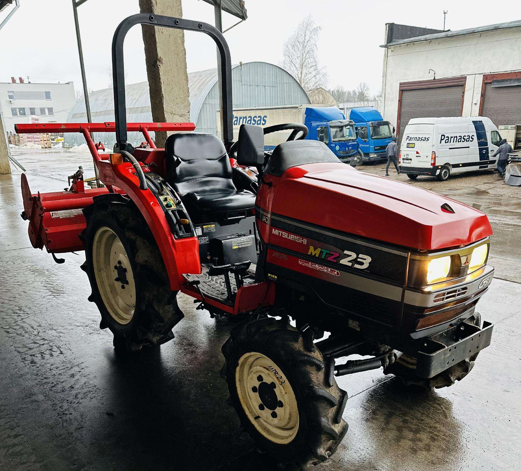 Mitsubishi MTZ23 - Traktor: das Bild 2 Mitsubishi MTZ23 - Traktor: das Bild 2