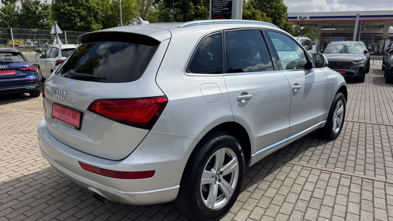 Audi Q5 2.0 TFSI tiptronic quattro Leder Xenon Pano - SUV/ Geländewagen: das Bild 5 Audi Q5 2.0 TFSI tiptronic quattro Leder Xenon Pano - SUV/ Geländewagen: das Bild 5