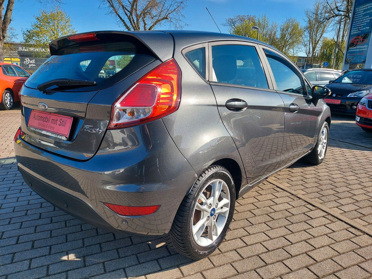Ford Fiesta Trend Klima Sitzheizung PDC - PKW: das Bild 4 Ford Fiesta Trend Klima Sitzheizung PDC - PKW: das Bild 4