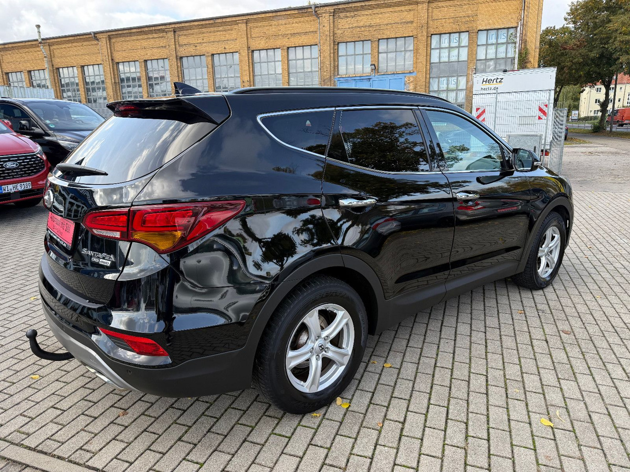 Hyundai Santa Fe blue Premium 4WD XENON LED NAVI LEDER - SUV/ Geländewagen: das Bild 4 Hyundai Santa Fe blue Premium 4WD XENON LED NAVI LEDER - SUV/ Geländewagen: das Bild 4