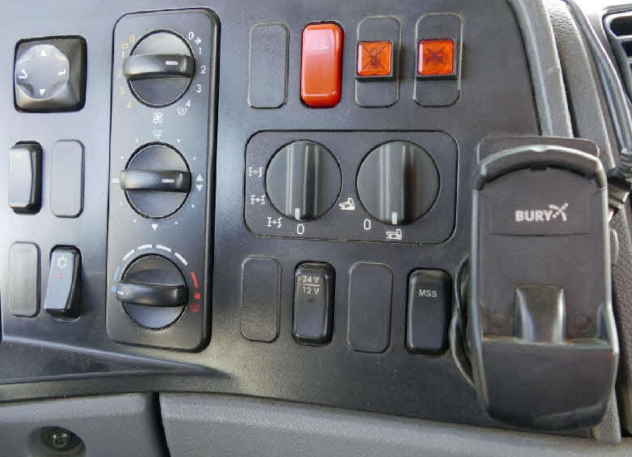 LKW mit Arbeitsbühne Mercedes-Benz ATEGO 4X4 1324 Hub Steiger Ruthmann T220: das Bild 16