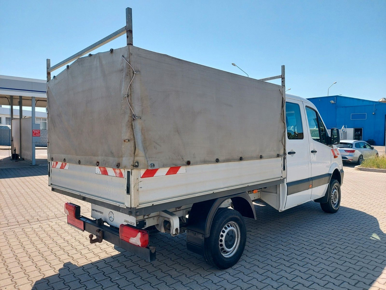 Personentransporter Mercedes-Benz Sprinter II Pritsche DoKa 6 Sitze 316 CDI 4X4: das Bild 8