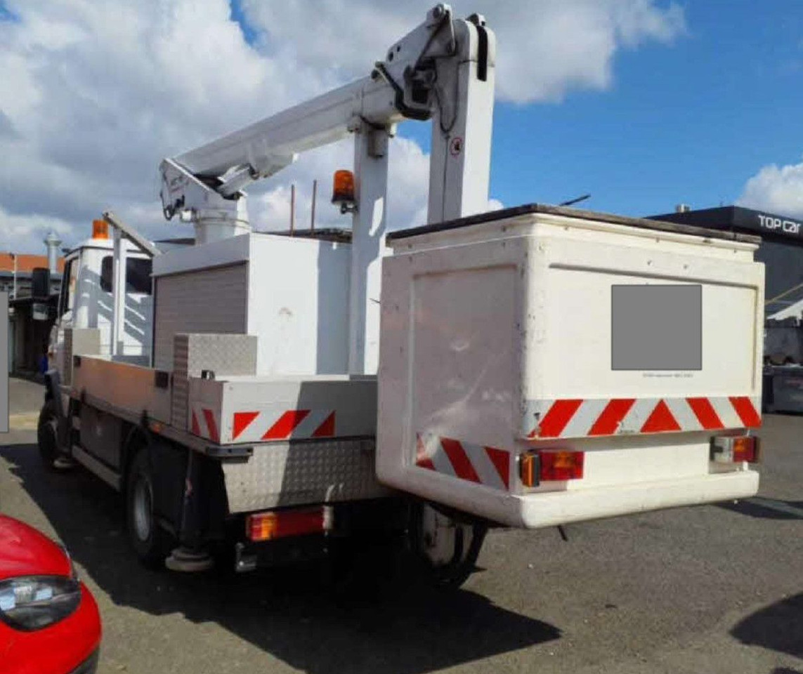 Mercedes-Benz VARIO 814D HUBARBEITS WUMAG 155T 4X4 ALLRAD - LKW mit Arbeitsbühne: das Bild 4 Mercedes-Benz VARIO 814D HUBARBEITS WUMAG 155T 4X4 ALLRAD - LKW mit Arbeitsbühne: das Bild 4