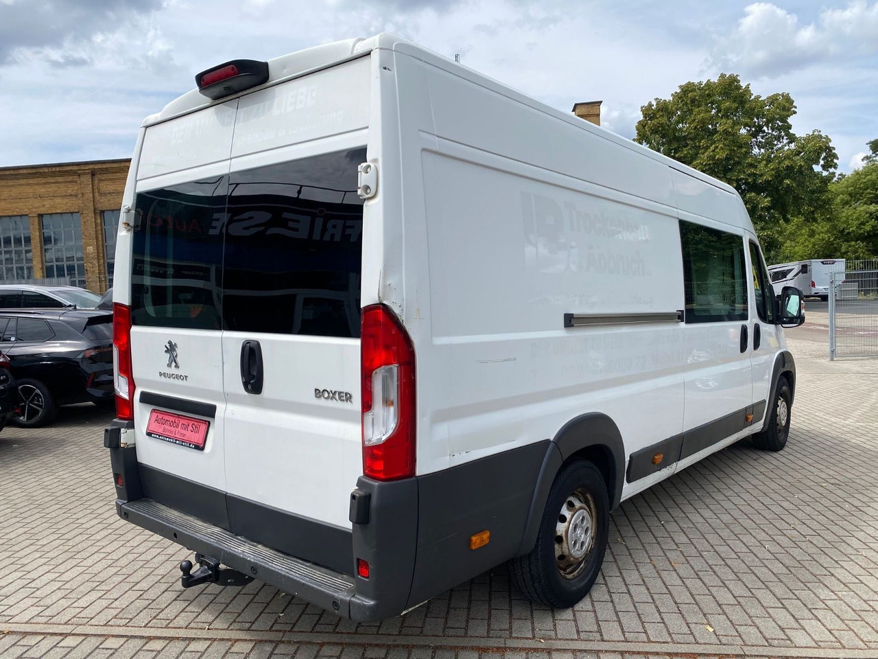 Peugeot Boxer Kasten Hochraum 435 L4H2 Komfort Plus Blue - Personentransporter: das Bild 4 Peugeot Boxer Kasten Hochraum 435 L4H2 Komfort Plus Blue - Personentransporter: das Bild 4