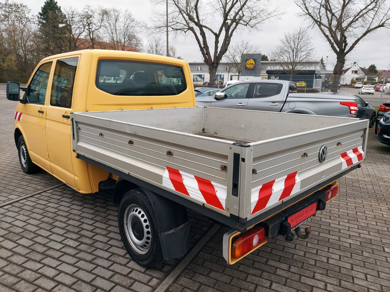 Volkswagen T5 Pritsche Doppelkabine KLIMA NAVI 6 SITZE AHK - Pritsche Transporter, Transporter mit Doppelkabine: das Bild 4 Volkswagen T5 Pritsche Doppelkabine KLIMA NAVI 6 SITZE AHK - Pritsche Transporter, Transporter mit Doppelkabine: das Bild 4