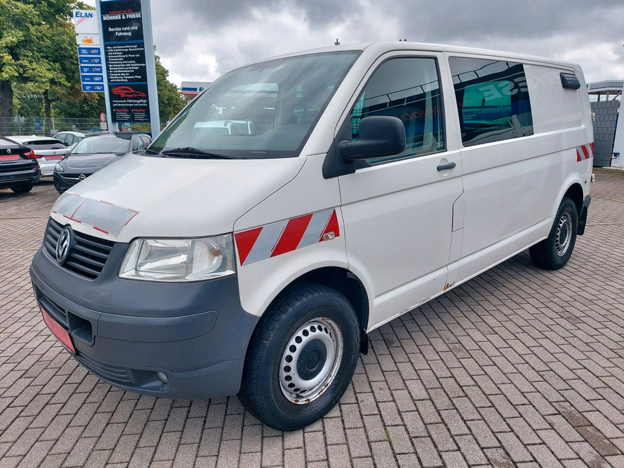 Volkswagen T5 Transporter Kombi Kasten 4Motion lang Klima - Personentransporter: das Bild 4 Volkswagen T5 Transporter Kombi Kasten 4Motion lang Klima - Personentransporter: das Bild 4