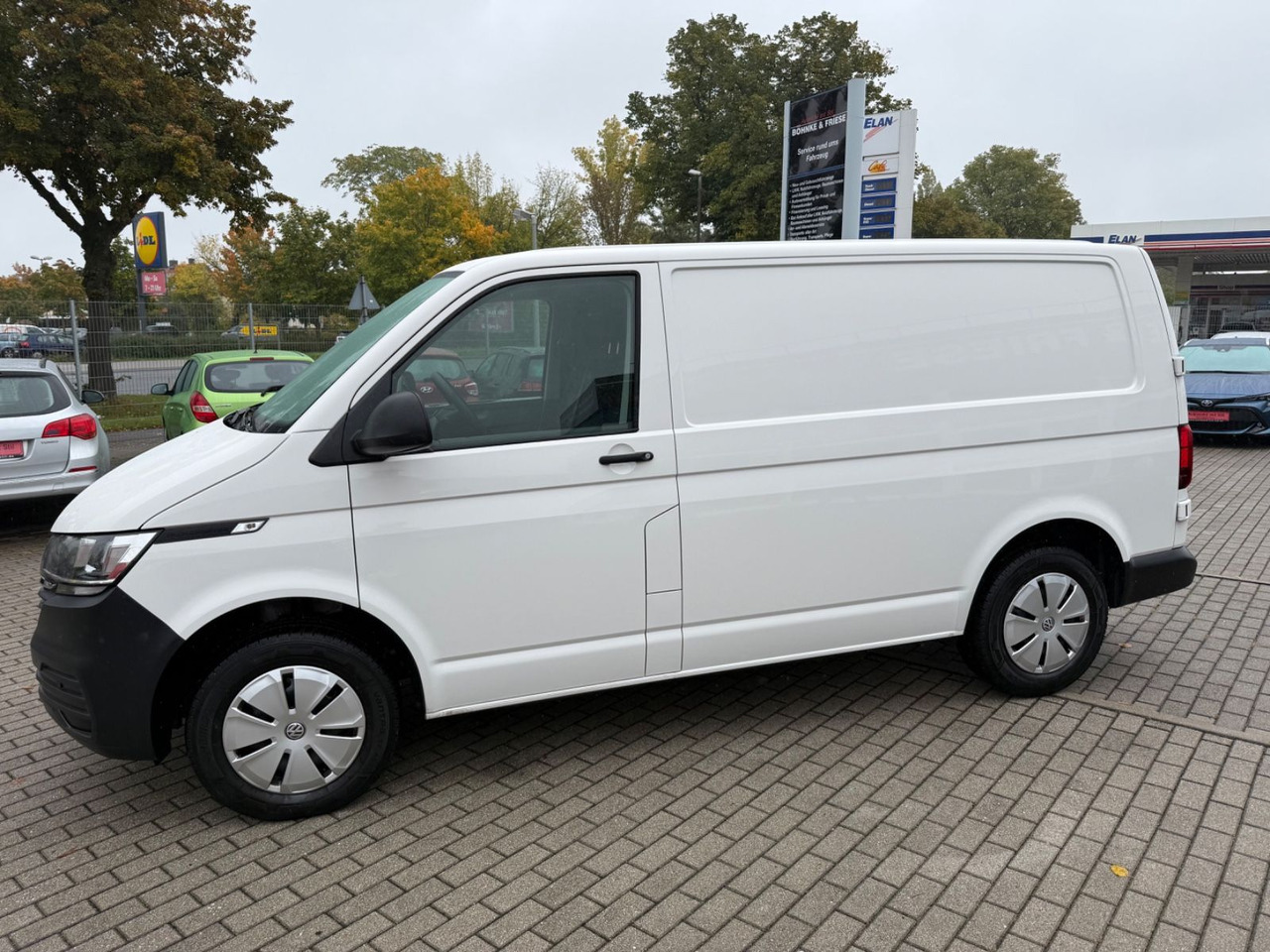 Volkswagen T6.1 Transporter Kasten DSG SHZ PDC - Personentransporter: das Bild 3 Volkswagen T6.1 Transporter Kasten DSG SHZ PDC - Personentransporter: das Bild 3