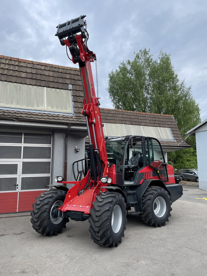Schäffer 8620 T-2 mit Kabine - Hoflader: das Bild 5 Schäffer 8620 T-2 mit Kabine - Hoflader: das Bild 5