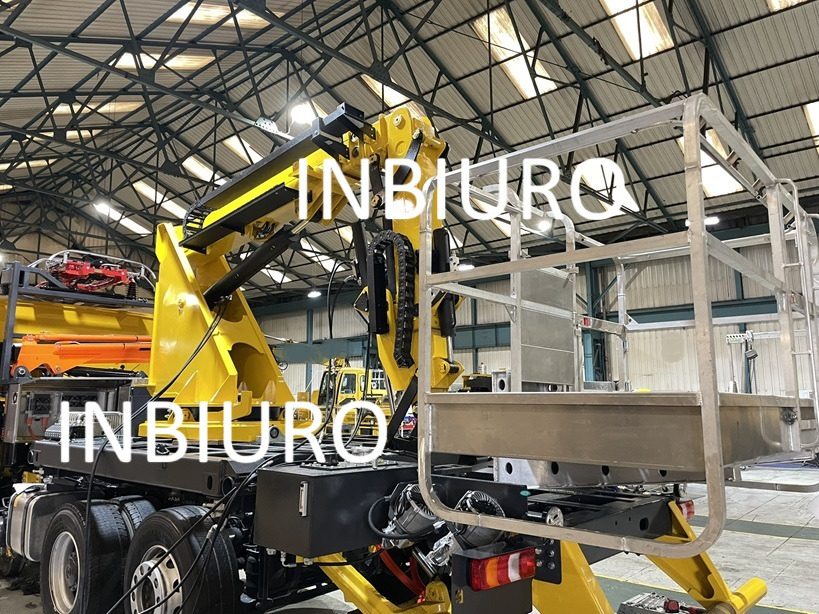 Inbiuro Mercedes RRV MEWP - LKW mit Arbeitsbühne: das Bild 2 Inbiuro Mercedes RRV MEWP - LKW mit Arbeitsbühne: das Bild 2