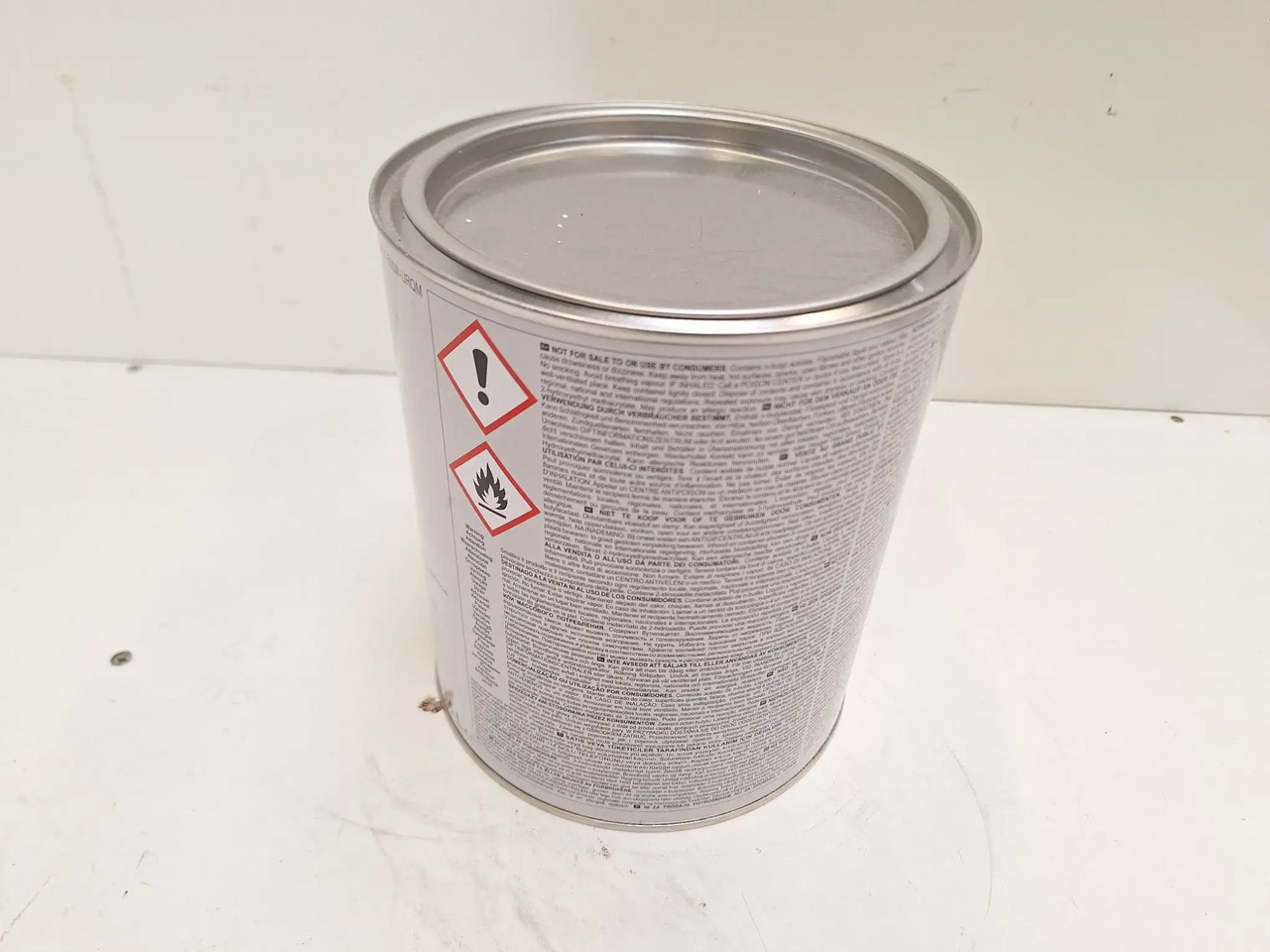 1 Dose Standomix (Standox) - Werkstattgerät: das Bild 2 1 Dose Standomix (Standox) - Werkstattgerät: das Bild 2