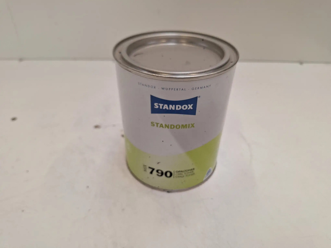 1 Dose Standomix (Standox) - Werkstattgerät: das Bild 1 1 Dose Standomix (Standox) - Werkstattgerät: das Bild 1