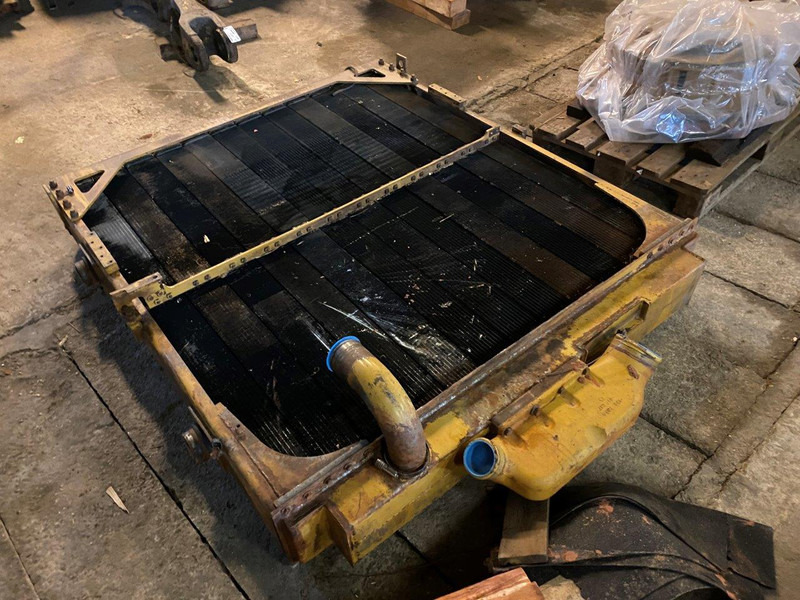 Caterpillar D11 Radiator GP 1569846 - Kühler: das Bild 2 Caterpillar D11 Radiator GP 1569846 - Kühler: das Bild 2