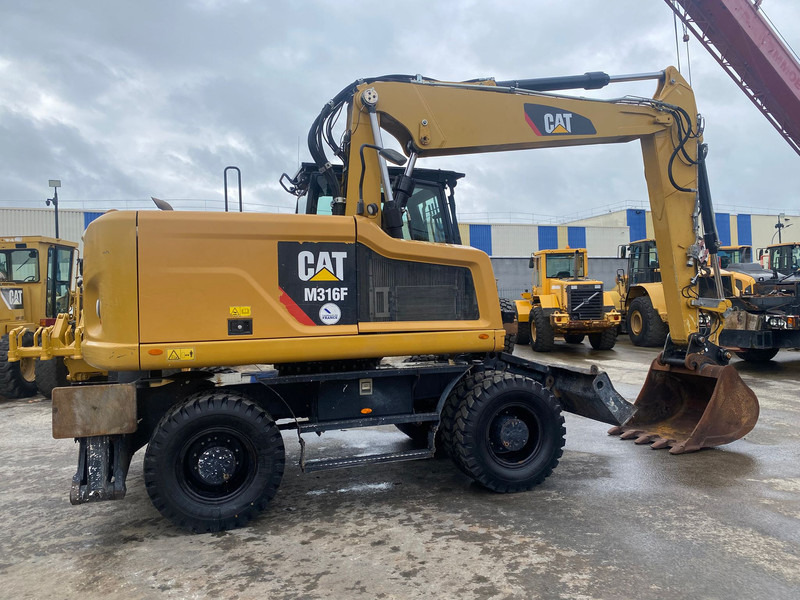 Caterpillar M316F NVT - Mobilbagger: das Bild 3 Caterpillar M316F NVT - Mobilbagger: das Bild 3