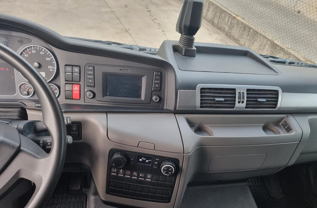 Koffer LKW Man 8.190 furgone e sponda euro 6: das Bild 12