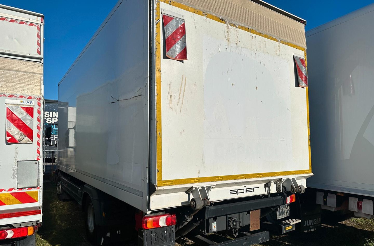 Mercedes Benz 1324 FURGONE 6,10 E SPONDA EURO 6 - Koffer LKW: das Bild 2 Mercedes Benz 1324 FURGONE 6,10 E SPONDA EURO 6 - Koffer LKW: das Bild 2