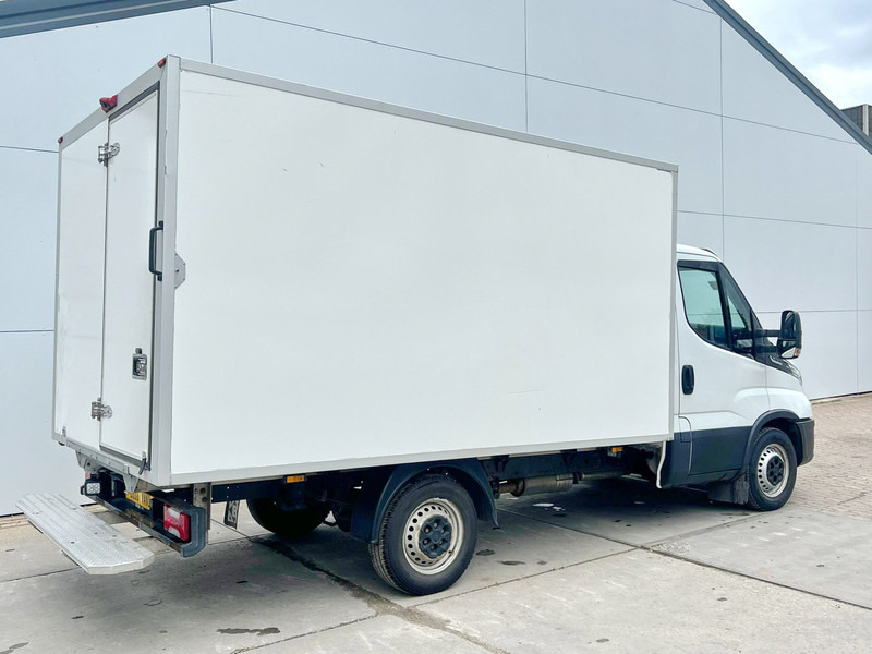Iveco Daily 35S14 2.3 Automaat Koel/vrieswagen Kühlkoffer Carrier-20°C Climate Control Cruise Control Camera - Kühltransporter: das Bild 3 Iveco Daily 35S14 2.3 Automaat Koel/vrieswagen Kühlkoffer Carrier-20°C Climate Control Cruise Control Camera - Kühltransporter: das Bild 3