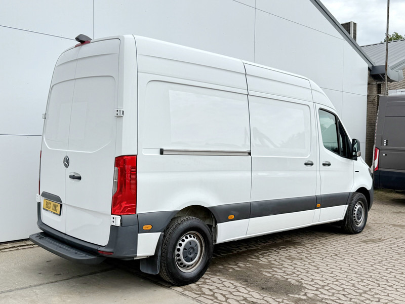 Mercedes-Benz eSprinter 312 L2H2 Elektrisch 47kWh 116pk 143km WLTP Climate Control Stoelverwarming - Kastenwagen, Elektro-Transporter: das Bild 3 Mercedes-Benz eSprinter 312 L2H2 Elektrisch 47kWh 116pk 143km WLTP Climate Control Stoelverwarming - Kastenwagen, Elektro-Transporter: das Bild 3