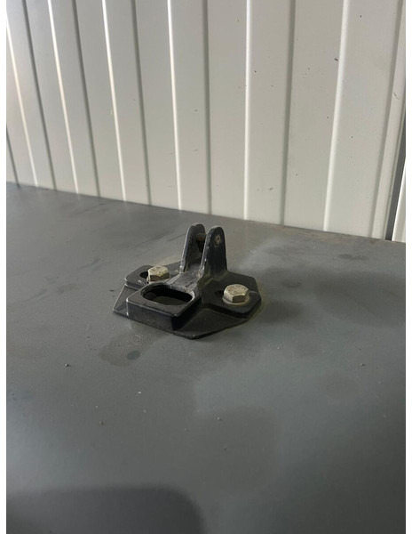 Liebherr R904 / A904C Li / A904 Li / A900C Li / A900C / R900C Li / R904C - Motorhaube: das Bild 3 Liebherr R904 / A904C Li / A904 Li / A900C Li / A900C / R900C Li / R904C - Motorhaube: das Bild 3