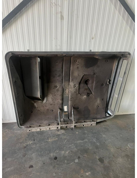 Liebherr R904 / A904C Li / A904 Li / A900C Li / A900C / R900C Li / R904C - Motorhaube: das Bild 5 Liebherr R904 / A904C Li / A904 Li / A900C Li / A900C / R900C Li / R904C - Motorhaube: das Bild 5