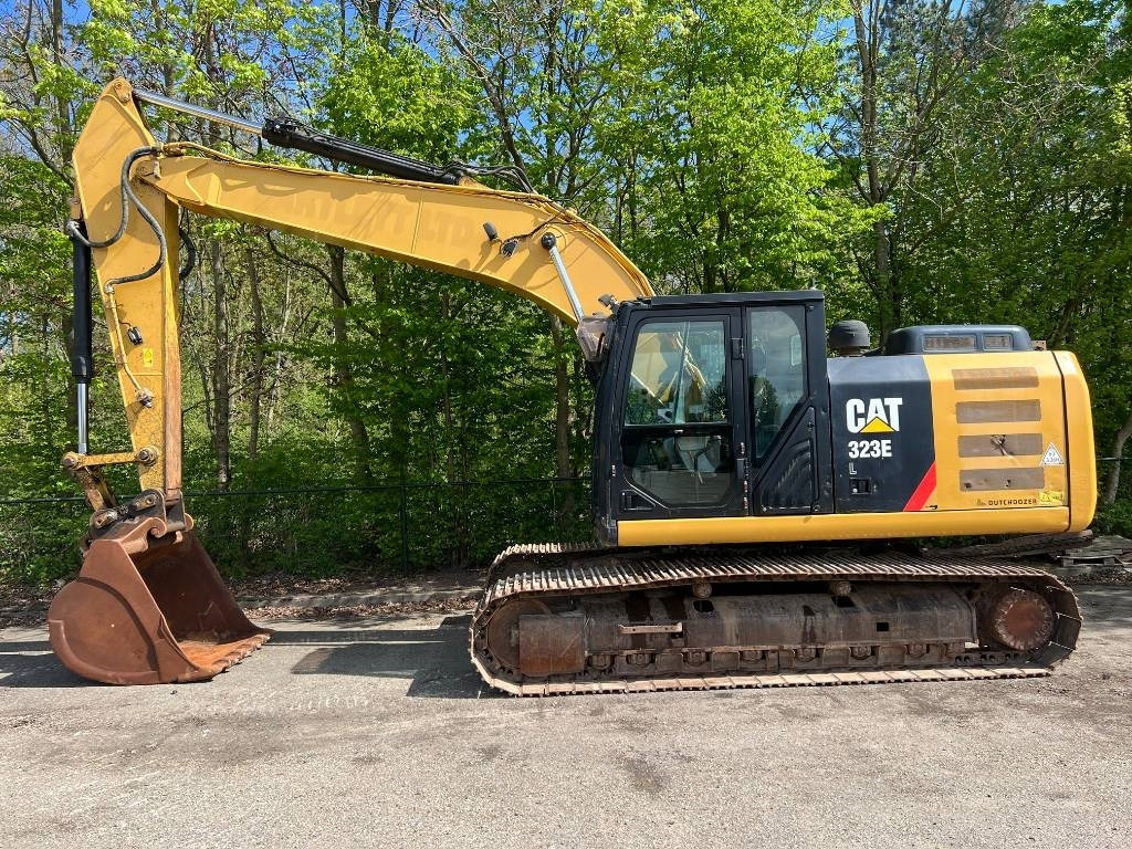 CAT 323 E - Kettenbagger: das Bild 2 CAT 323 E - Kettenbagger: das Bild 2
